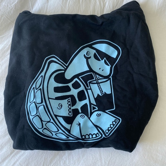 Black Gildan Hoodie - Picture 2 of 3